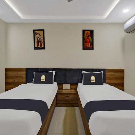 Collection O Hotel Swagath Pride Mancherāl Dış mekan fotoğraf