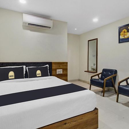 Collection O Hotel Swagath Pride Mancherāl Dış mekan fotoğraf