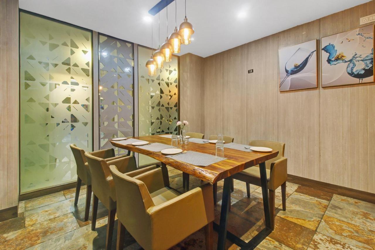 Collection O Hotel Swagath Pride Mancherāl Dış mekan fotoğraf